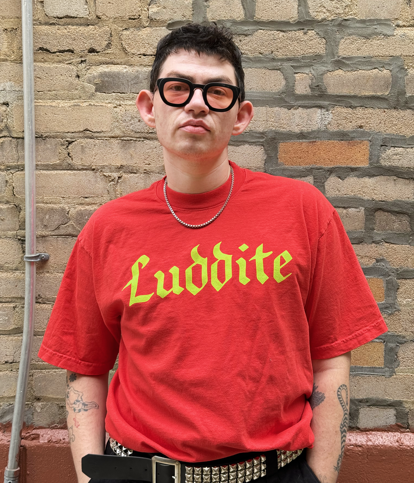 Luddite Tee - Classic Fit - Red – Zander Luddite Tee - Classic Fit - Red – Zander